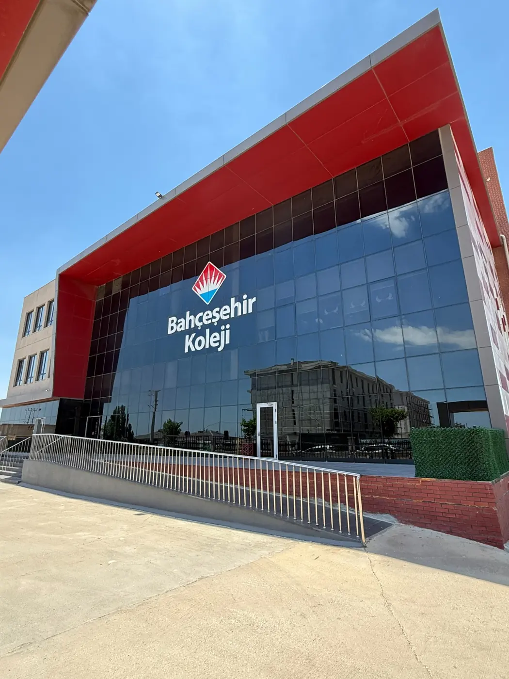 Bahçeşehir Koleji Yerleşkesi 14