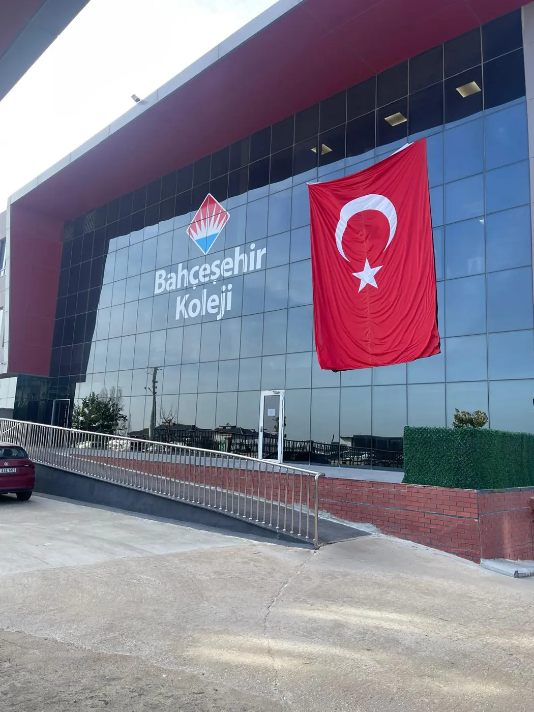 Bahçeşehir Koleji Yerleşkesi 9